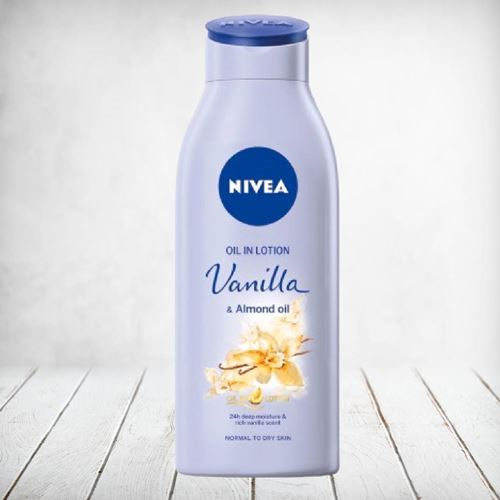 Nivea Vanilla Almond Body Lotion 400ml
