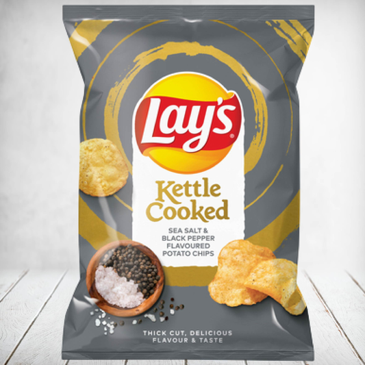 Lays Kettle Cooked Chips Sea Salt & Pepper 30g