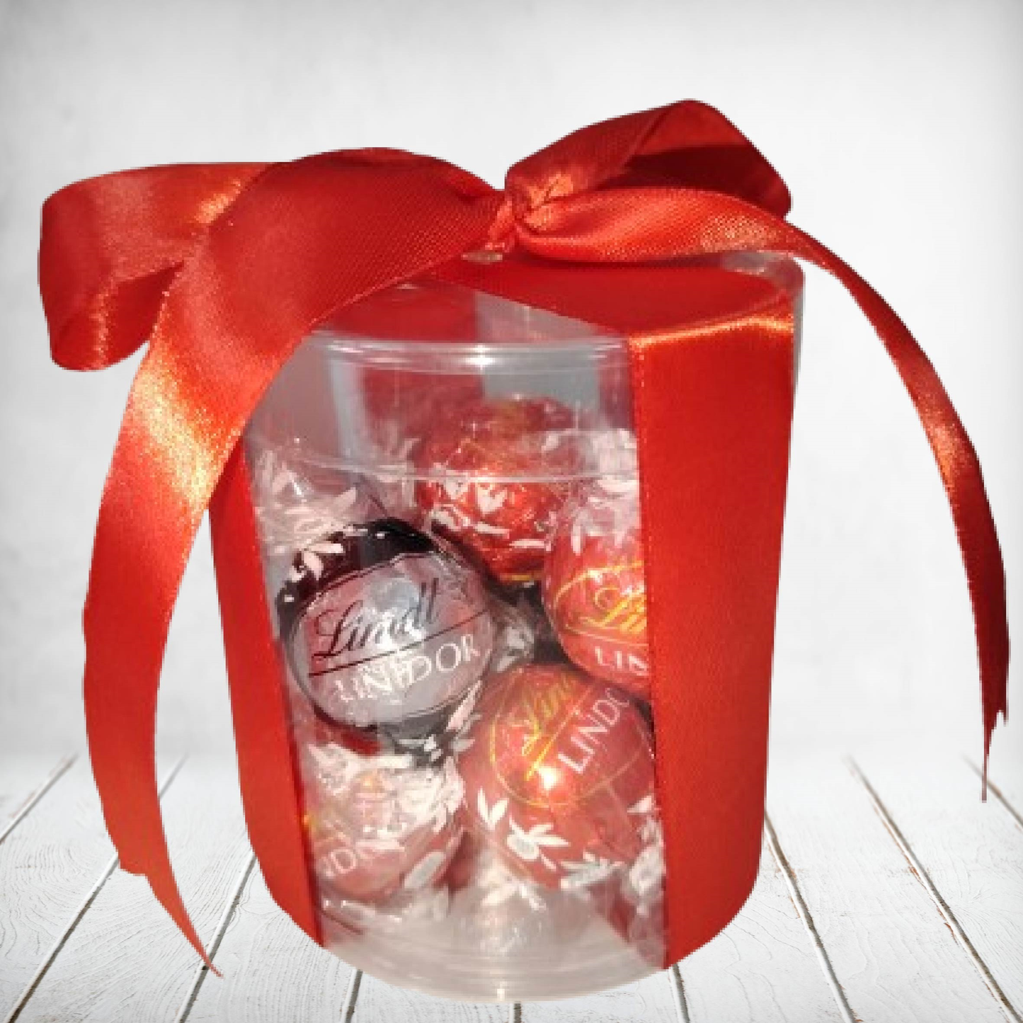 Lindt Gift Cylinder - 10 balls